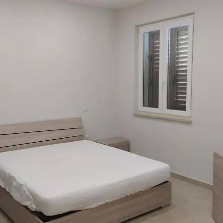 Comfortable Holiday In With Balcony Casa vacanze Cirò Marina